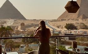 Sahara Pyramids Inn